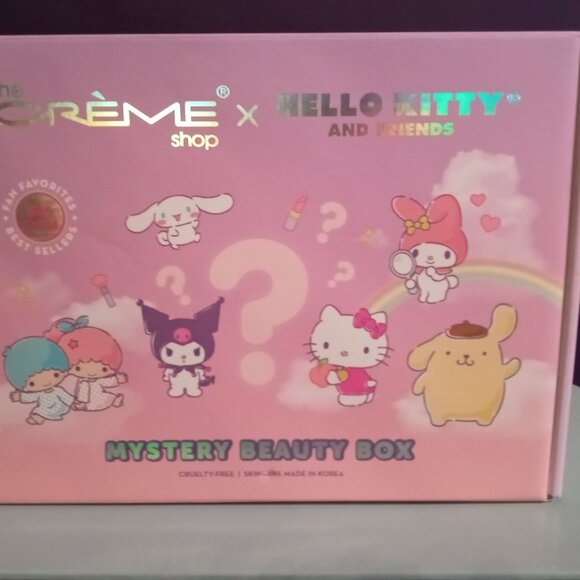 Hello Kitty Other - Hello Kitty and Creme Shop Mystery Beauty Box - Unopened
